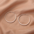 Фабрика прямые простые геометрические посеребренные серьги серебряные серьги-кольца женские аксессуары оптом